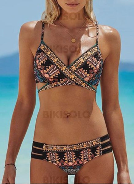 Coloré Chaîne Dos Nu Sexy Bikinis Maillots De Bain