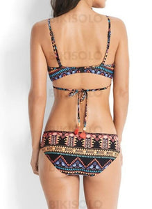Coloré Chaîne Dos Nu Sexy Bikinis Maillots De Bain