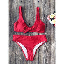 Charger l&#39;image dans la galerie, Couleur Unie Triangle Faire Monter À Bretelles Sexy Bikinis Maillots De Bain Rouge / S