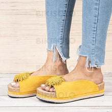 Charger l'image dans la galerie, Femmes Pu Talon Compensé Sandales À Bout Ouvert Chaussons Avec Une Fleur Chaussures