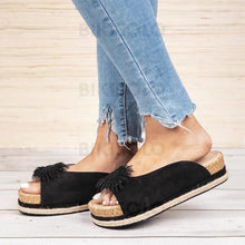 Charger l'image dans la galerie, Femmes Pu Talon Compensé Sandales À Bout Ouvert Chaussons Avec Une Fleur Chaussures