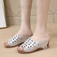 Charger l'image dans la galerie, Femmes Similicuir Talon Compensé Sandales Plateforme À Bout Ouvert Chaussons Avec Ouvertes