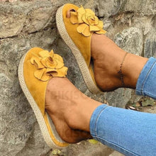 Charger l'image dans la galerie, Femmes Suède Talon Plat Sandales À Bout Ouvert Chaussons Avec Une Fleur Chaussures