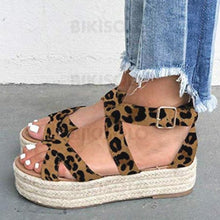 Charger l'image dans la galerie, Femmes Velours Talon Plat Sandales À Bout Ouvert Avec Boucle La Copie Animale Chaussures